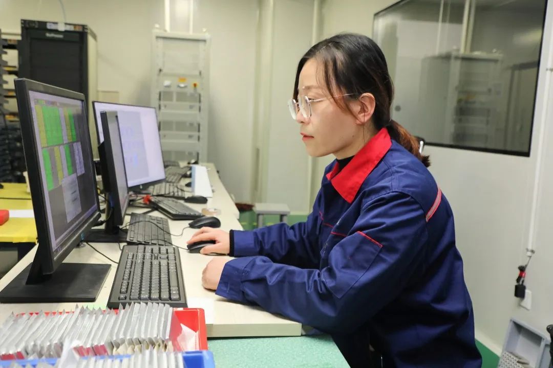 67381����-��Ϸ�ٷ���վ